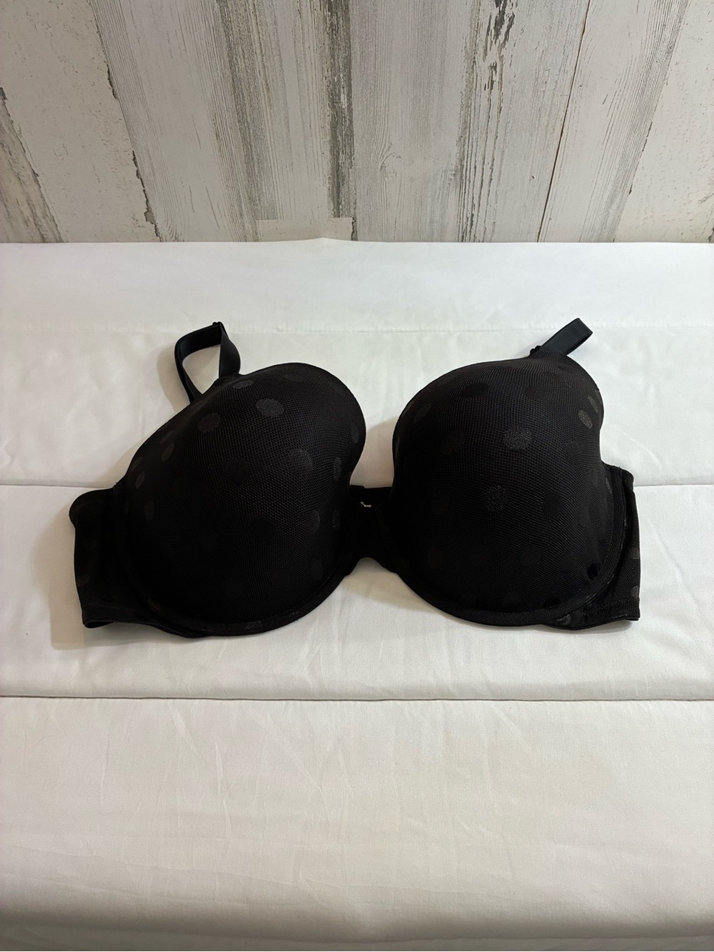 PINK Victoria's Secret Black Polka Dot T-Shirt Bra Women’s Sz 44DD NWOT